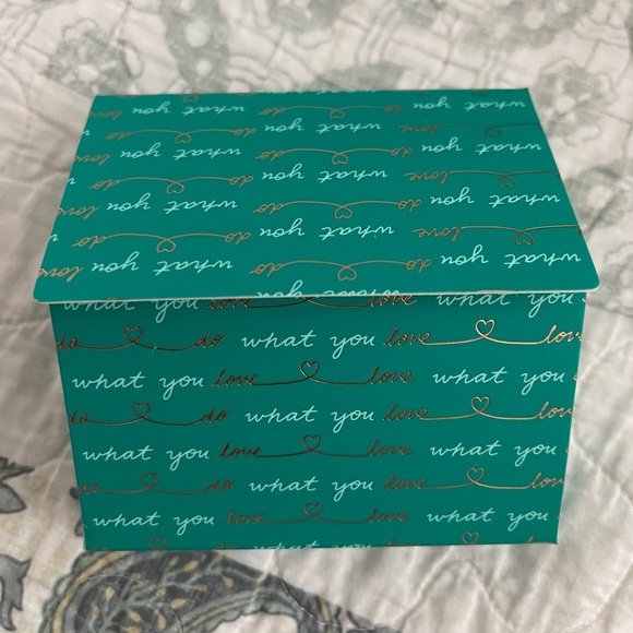 Stella and Dot Pave Arrow Ear Cuff - Picture 4 of 5